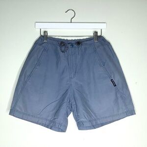 < Vintage Women’s Columbia Cargo Shorts >